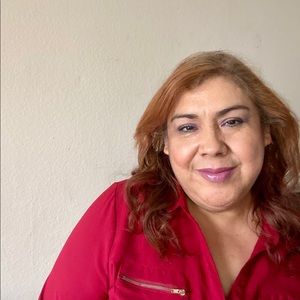 Meet your Posher, Francisca